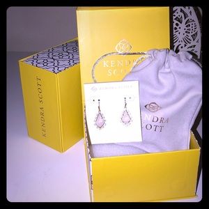 SOLD Juniper KENDRA SCOTT earrings